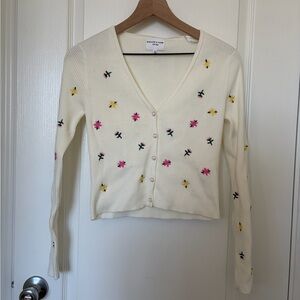 Chic Cream Floral Women's Cardigan